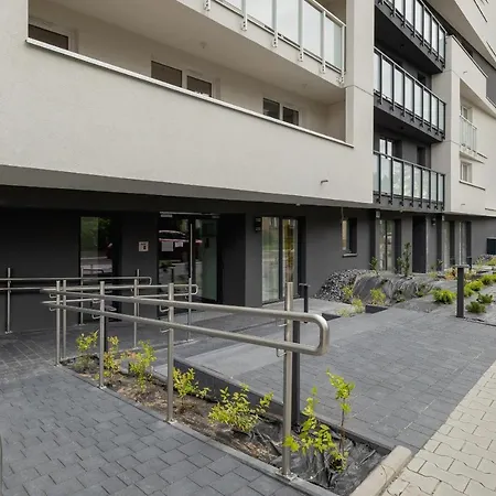 Stylish Klemensiewicza In Cracow By Renters Appartamento *