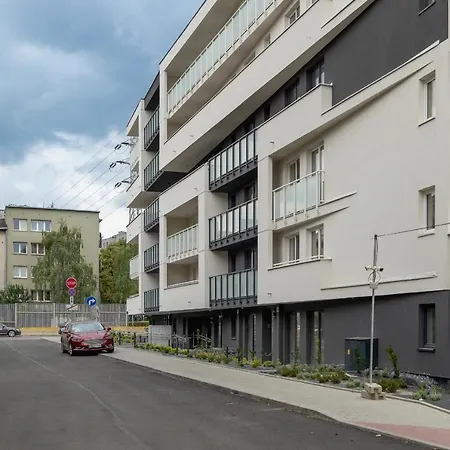 Stylish Klemensiewicza In Cracow By Renters Appartamento